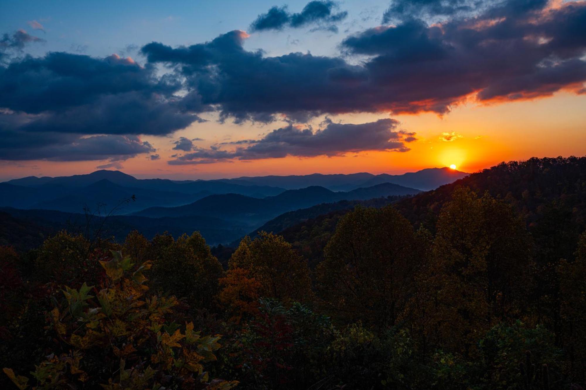 Elk & Embers Mountain Hideaway Hotel Waynesville Buitenkant foto