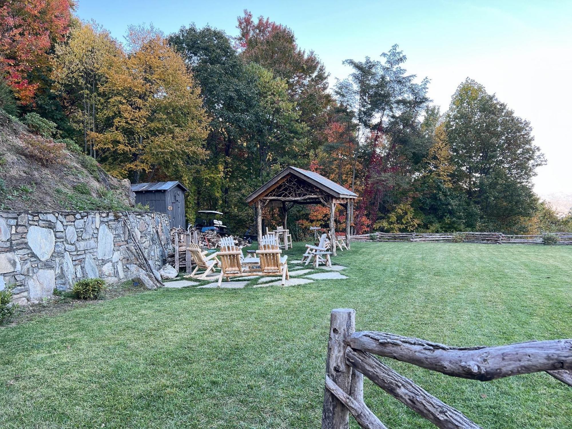 Elk & Embers Mountain Hideaway Hotel Waynesville Buitenkant foto